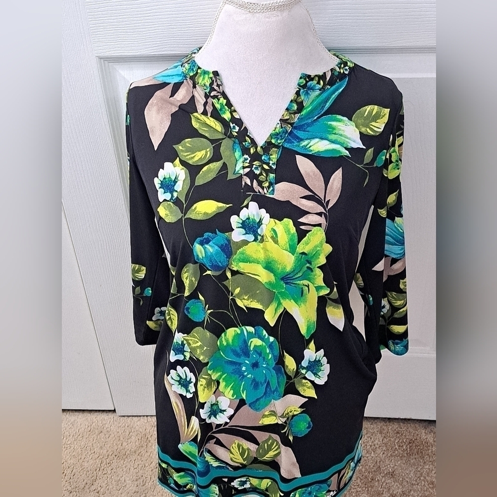 Susan Graver Floral Tunic   Size XS